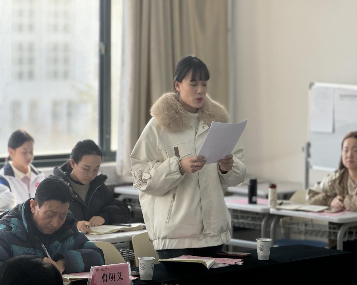 两委一组照片 (16) 两委一组照片 (16)